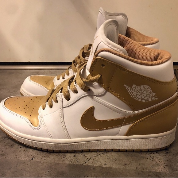 Nike Shoes | Nike Air Jordan White Gold | Poshmark